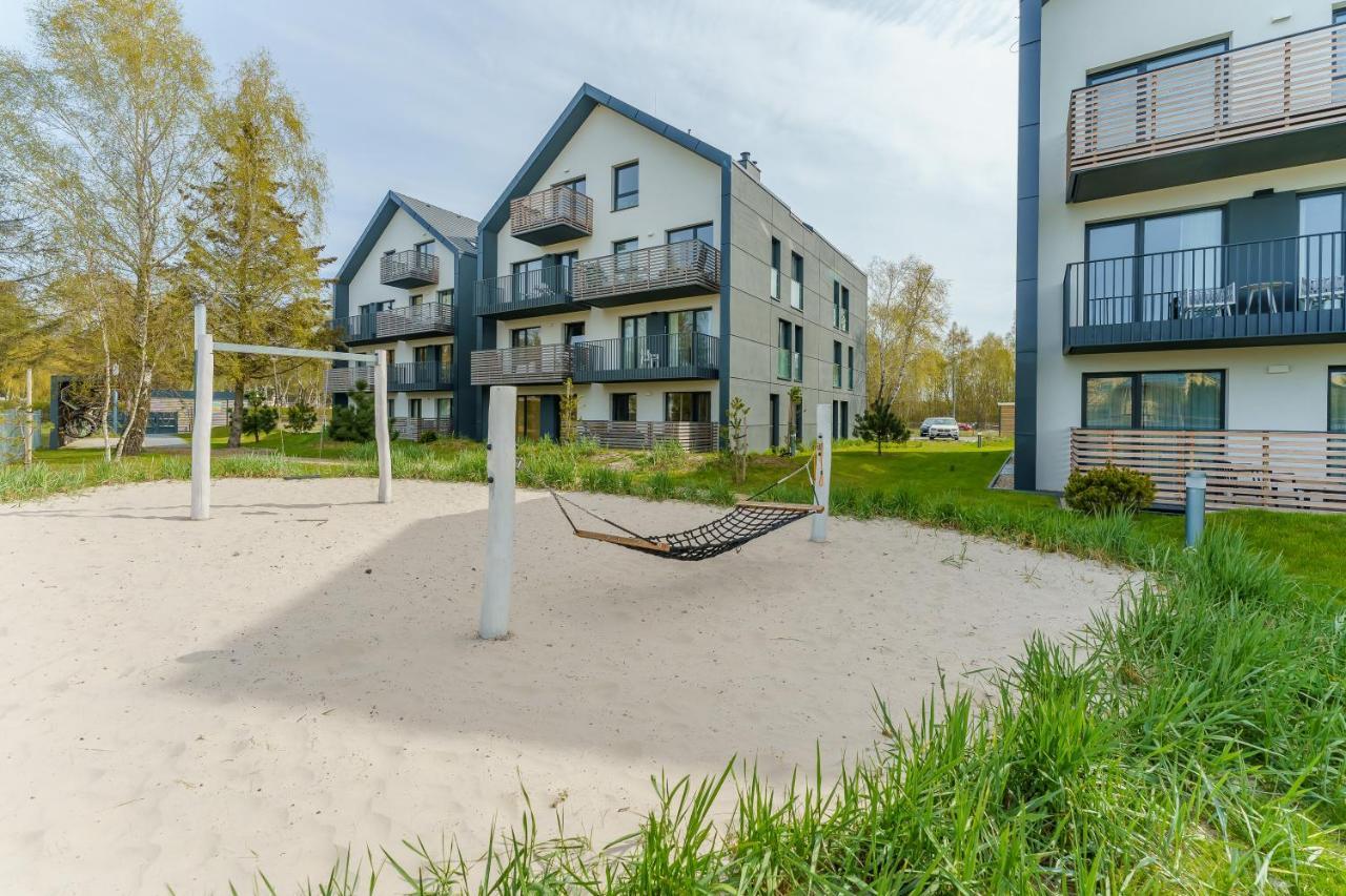 Apartament Deluxe Black Orchid Baltic Concept Dzwirzyno Exterior photo